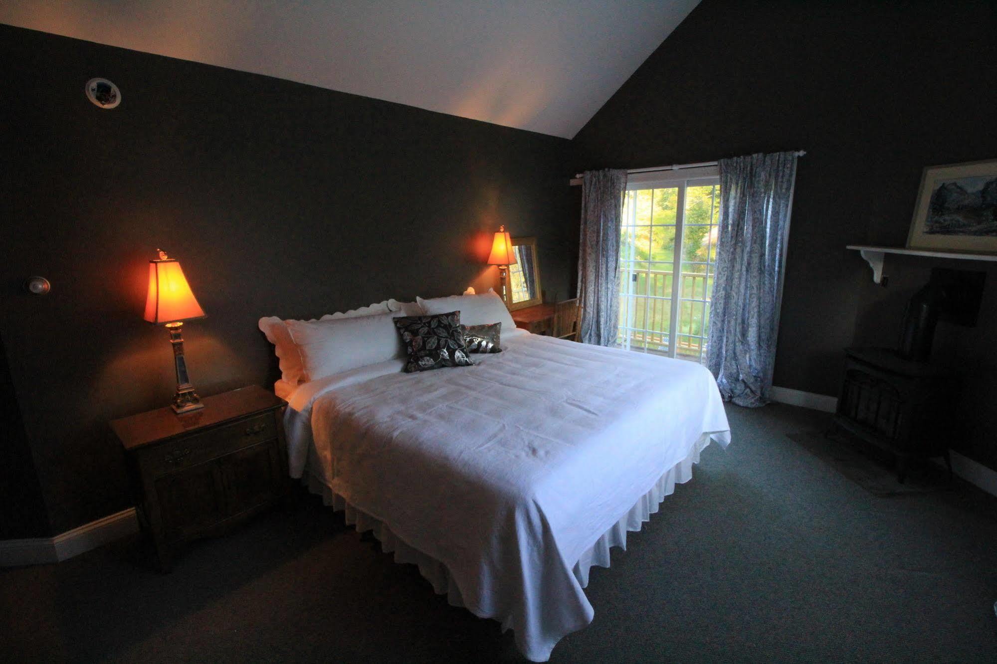 Green River Inn Sandgate 외부 사진